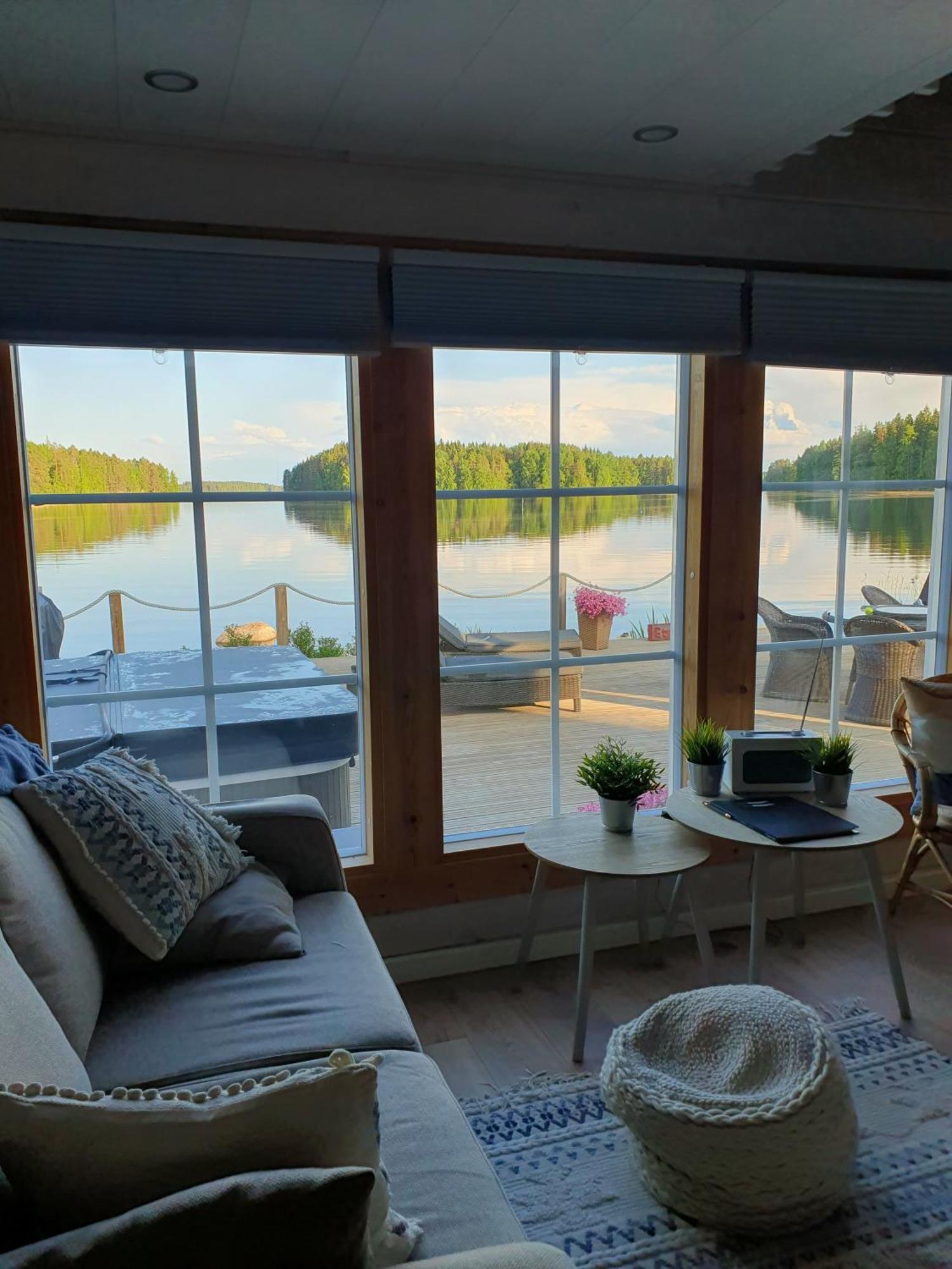 קופיו Stunning Log Cabin 45M2 On The Shore Of Kallavesi. מראה חיצוני תמונה
